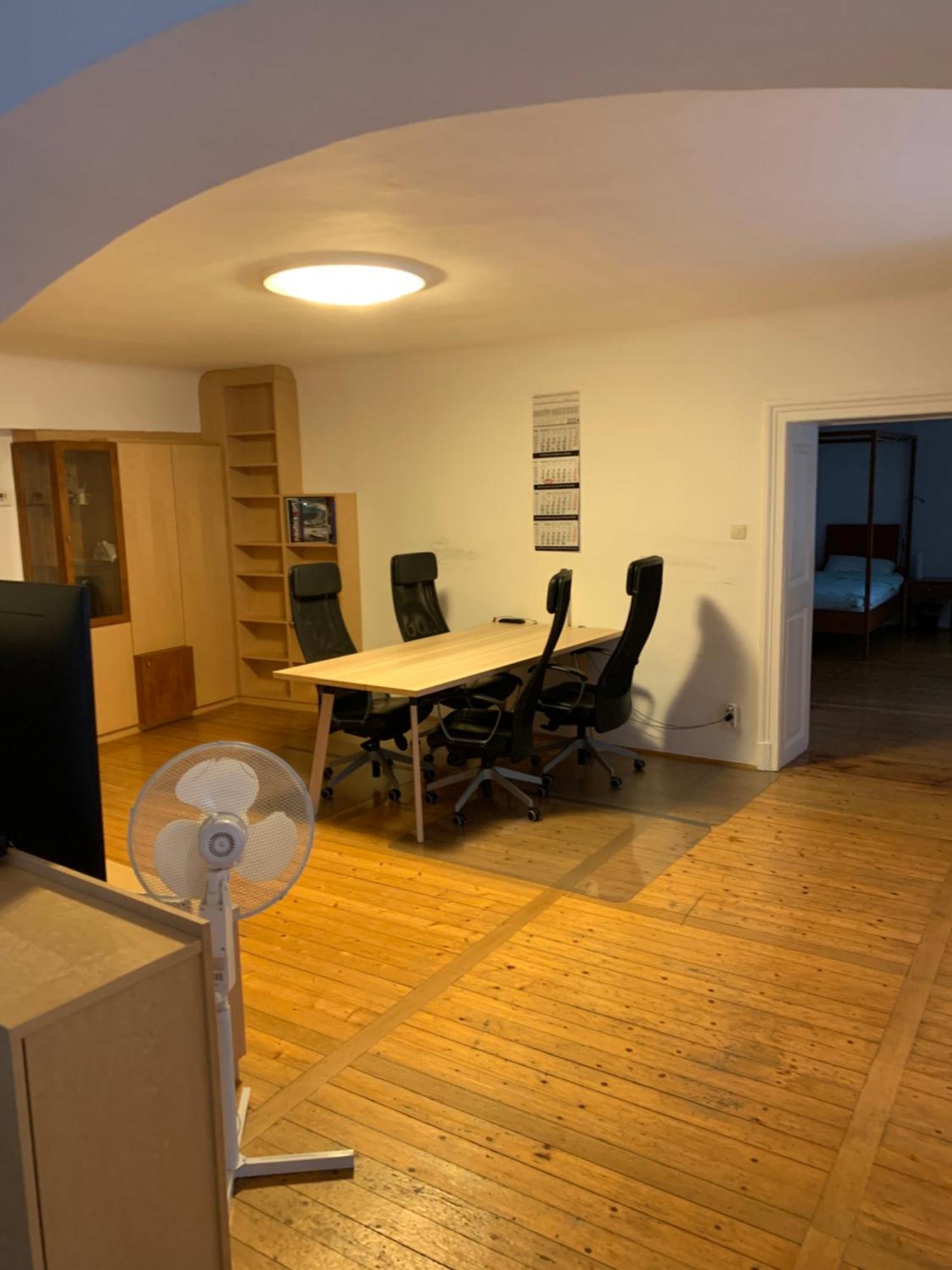 Three Bedrooms In Walking Center Appartement *